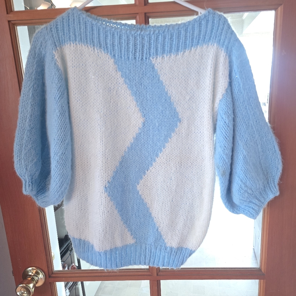 Blue and White Women's Vintage Sweater